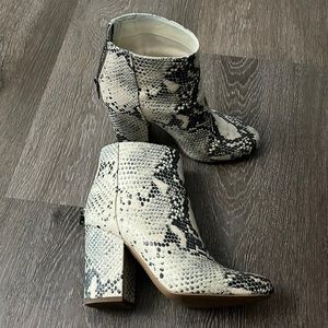 Steve Madden Snake Print Booties 6.5